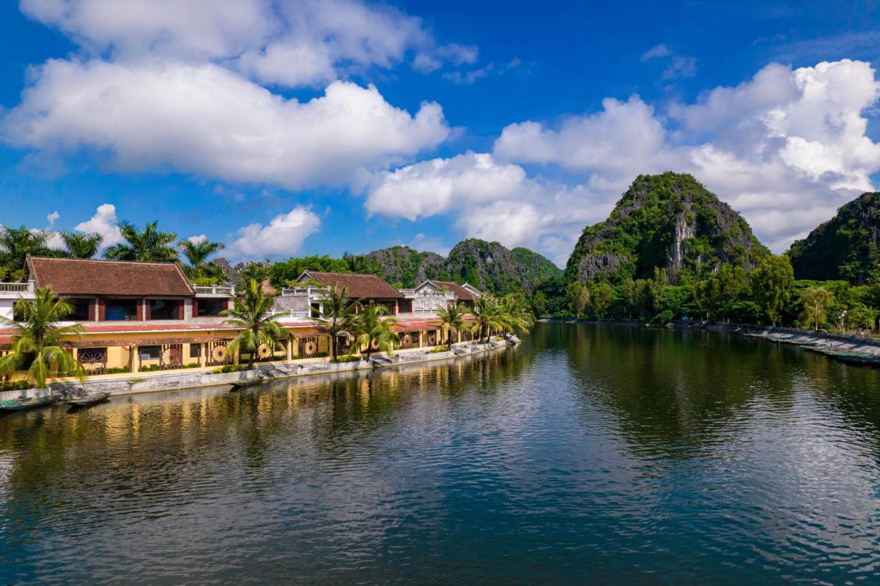 Emeralda Resort Tam Coc ニンビン エクステリア 写真